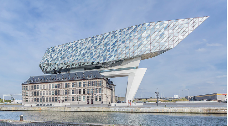 <p>
Die neue Zentrale der Hafenbehörde von Antwerpen
</p>