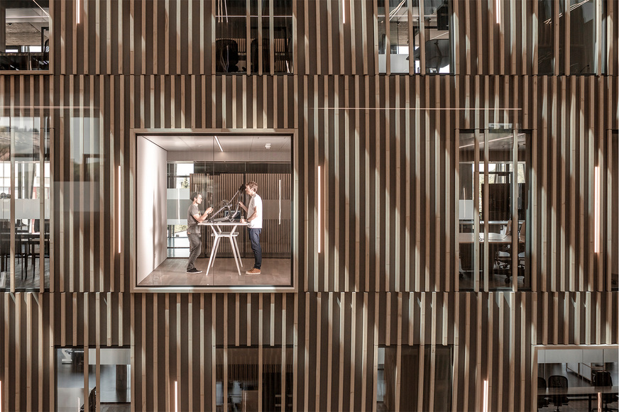 Bodentiefe Fenster: Hier kamen u.a. die Brandschutzgläser Fireswiss Foam 30-19 zum Einsatz.