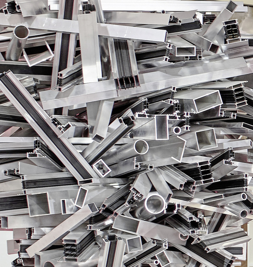 Profile aus recyceltem Aluminium werden in naher Zukunft zum Standard werden. Wicona hat diese schon heute im Programm.