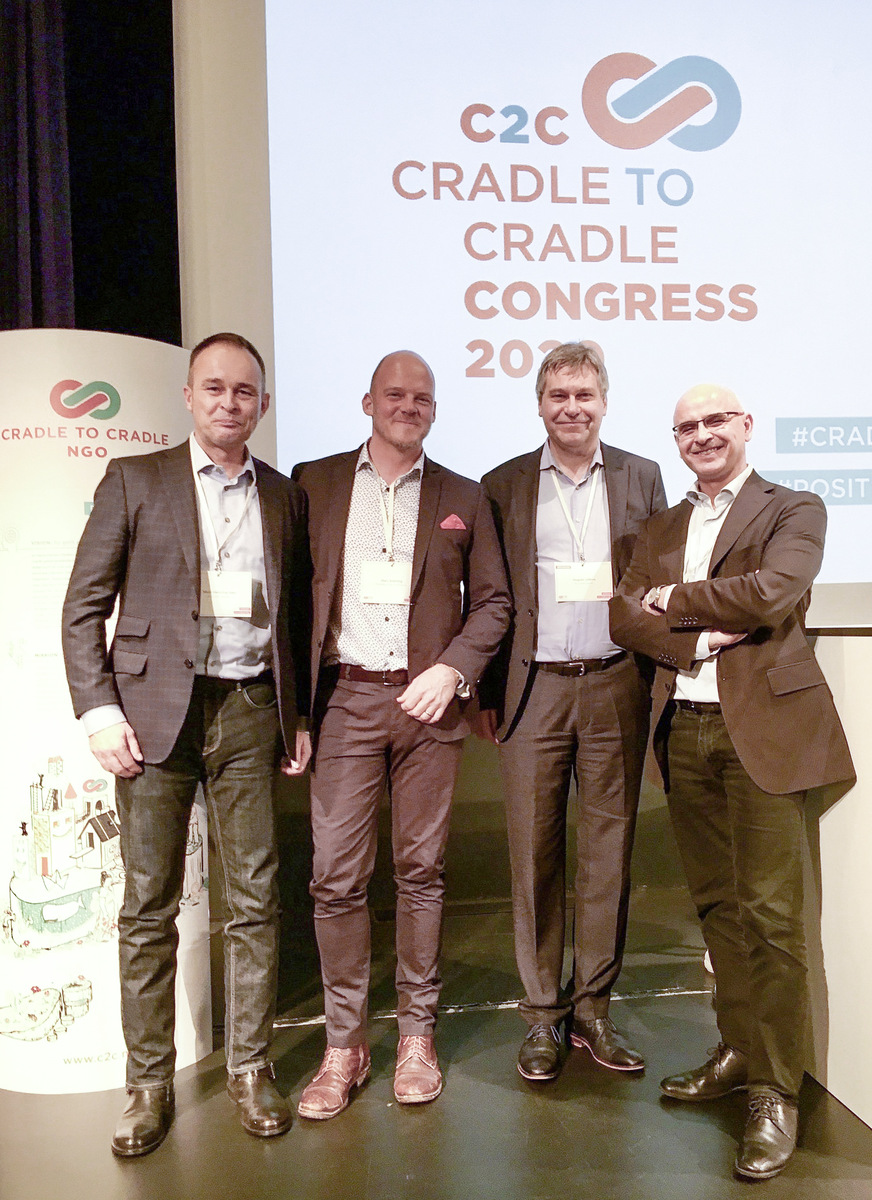 Die Fachleute von AGC interpane beim C-2-C Kongress 2020.