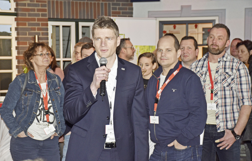 Geschäftsführer Hanjo Junkelmann zeigte sich sehr zufrieden über die hohe Resonanz auf die Einladung zum Innovationstag.