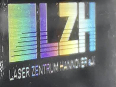 Hologramme können auch als Logo in das Glas „eingelasert“ werden.