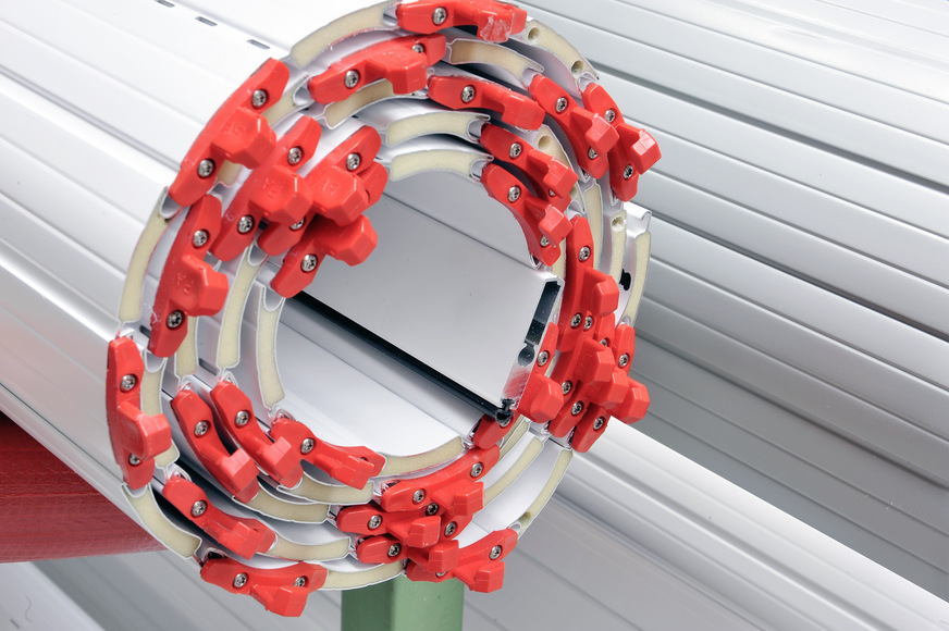 Rollladenpanzer, Arretierung und Endleiste bilden bei Heydebreck zusammen mit einer Hochschiebesicherung eine perfekt aufeinander abgestimmte Einheit.