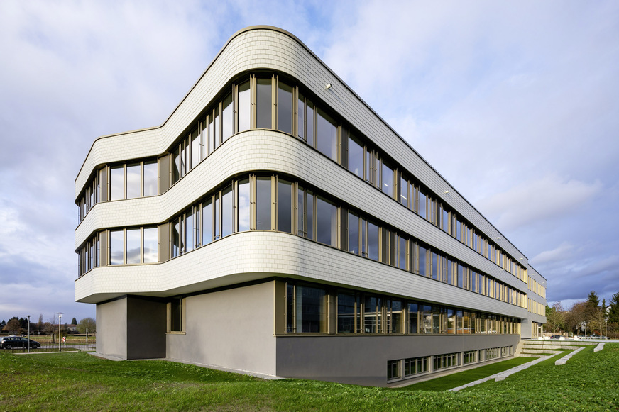 Der Neubau der Berufsschule Bad Krozingen wurde von Aldinger Architekten aus Stuttgart geplant.