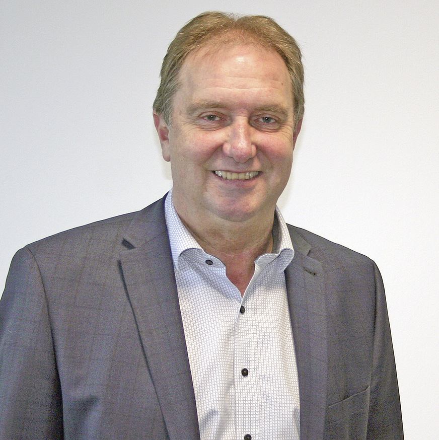 Josef Scheuer ist seit Juni 2020 Geschäftsführer der Bayerwald Fenster Haustüren GmbH & Co. KG.