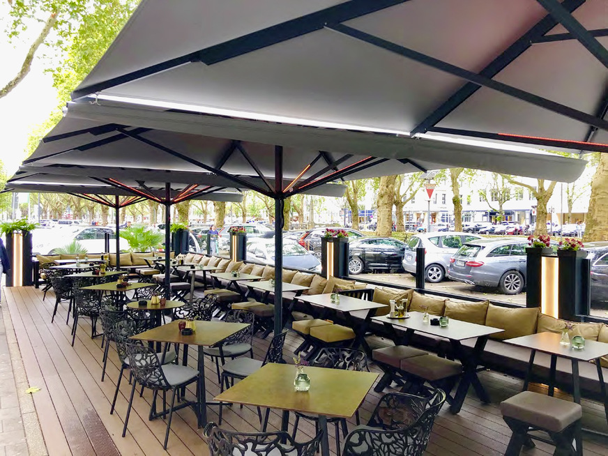 There are suitable solutions for every individual ­requirement, whether individual parasols or parasol landscapes.