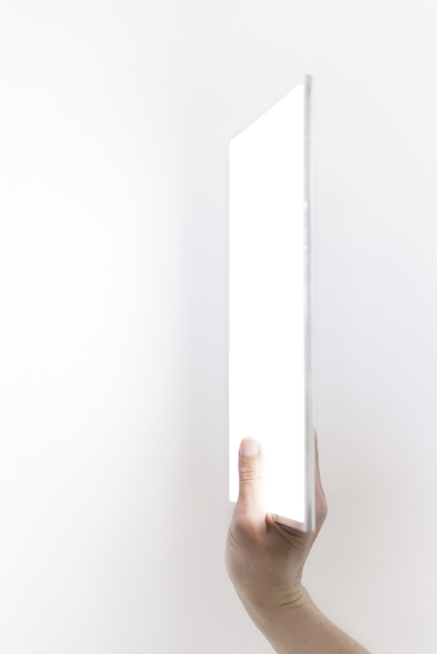 Das dünnste Panel, das Air Lightpanel, hat eine Dicke von nur 6 mm.