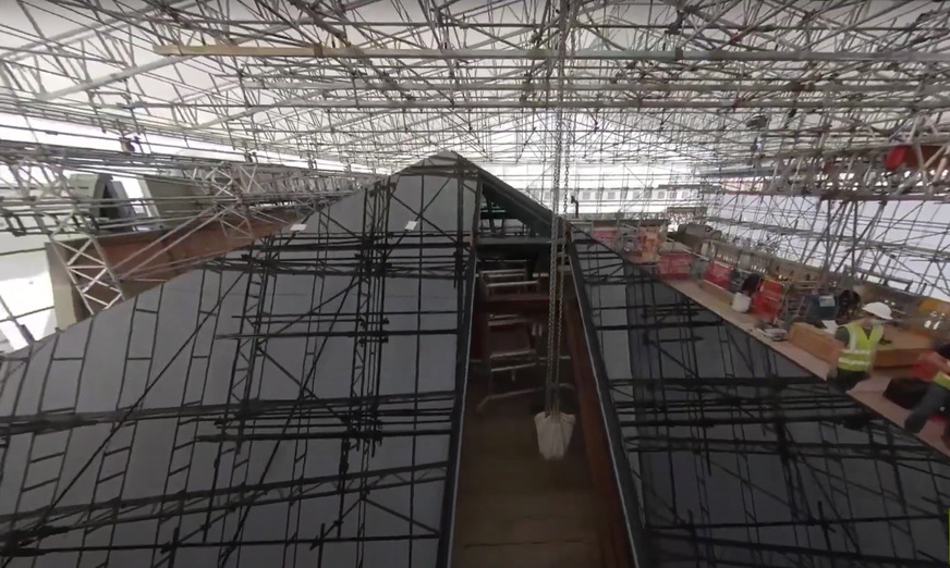 Die&nbsp;eyrise&nbsp;Flüssigkristall-Elemente lassen natürliches Tageslicht ins Innere und verdunkeln sich bei Bedarf in Sekundenschnelle.