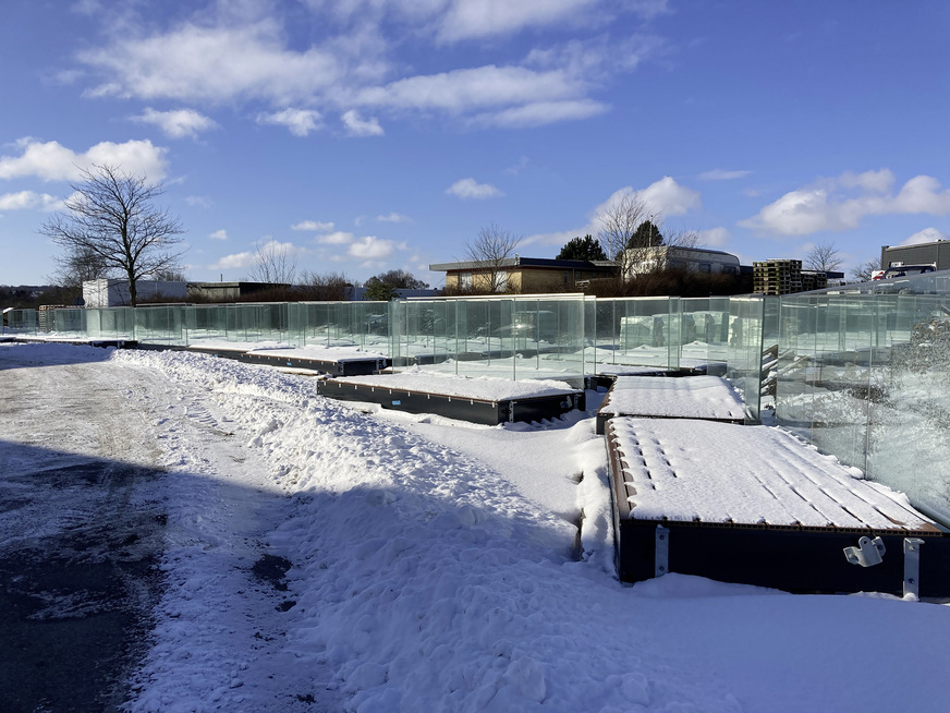 DSG Industri A/S lieferte für das Projekt in Kolding (DK) für die Glasbrüstungen 1010.2 (20,76 mm) klares VSG aus ESG mit klarer EVA Folie.