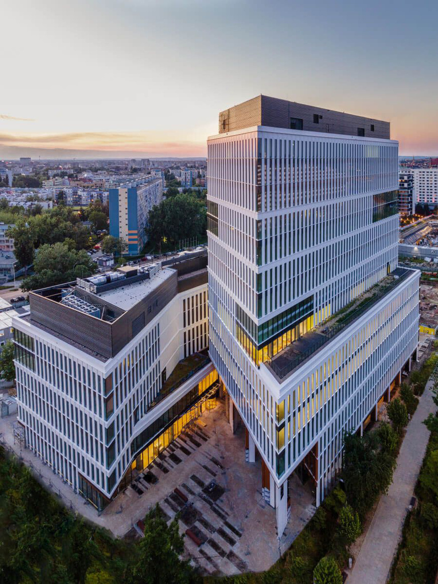 Au﻿ch die Fassade des Centrum Południe in Breslau wurde mit Aluprof-Systemen umgesetzt.