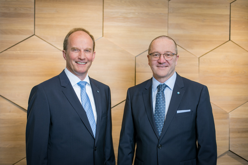 Michael Weigand, Geschäftsführung Vertrieb & Marketing der Maco-Gruppe (l.) und Guido Felix, Vorsitzender der Geschäftsführung der Maco-Gruppe (r.)