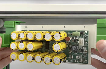 Mit der Neuentwicklung von Face kann auf das ­Erneuern der Batteriepakete verzichtet werden.