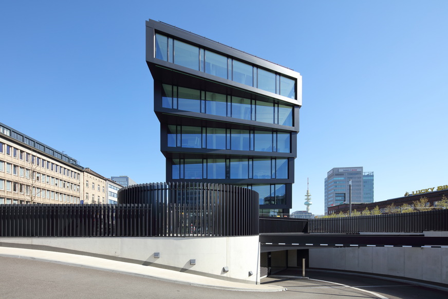 Der Neubau ist in der Nähe des Hauptbahnhofs von Duisburg am Portsmouthplatz gelegen.