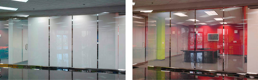 Glas Mayer stellt sein schaltbares Glas GMVG Smart Glass als Verbundglas alternativ mit einer weißen oder grauen LC-Filmfolie her. Hier ein Büro- oder Besprechungsraum, links mit den Gläsern opaken, rechts transparent.