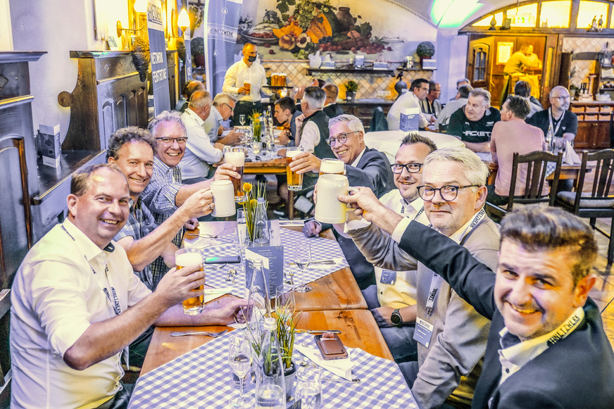 Das Nützliche mit dem Geselligen verbinden: Get-together im Happinger Hof in Rosenheim