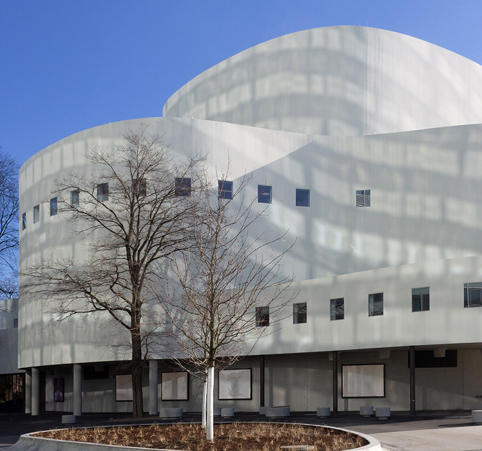 Das komplett sanierte Schauspielhaus Düsseldorf.