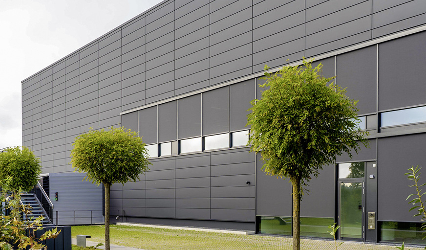 Das neugebaute Werk 4 am Stammsitz in Burgau ist bereits mit dem zipScreen F50 ausgestattet.