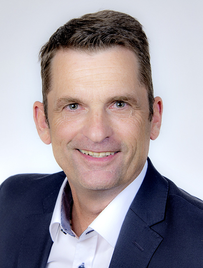 Dr. Stefan Lackner hat nach seiner Position als ­Geschäftsführer bei Raico eine Unternehmensberatung gegründet (www.erentum.com) und sich als Partner der Organisation TAB angeschlossen.