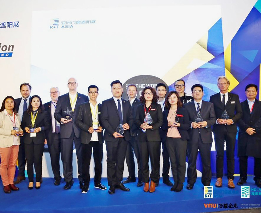 Aus 100 internationalen Produktinnovationen wurden zehn Finalisten in einer feierlichen Zeremonie am 27. Februar 2019 auf der R+T Asia in Shanghai mit dem Best of Best InnovAction Award ausgezeichnet.