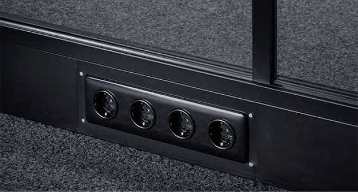 Auch die Lichtschalter und die Steckdosen sind bei Life Pure 620 auf den Industrielook abgestimmt.