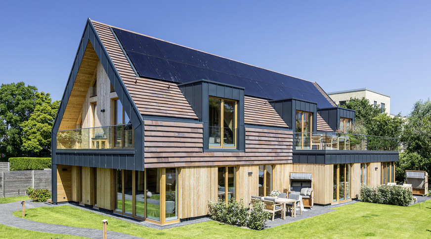 Ein einzigartiges Wohnerlebnis auf Sylt bietet das Gebäude Bastian26, eine Tourismus-Immobilie aus nachhaltigen Baustoffen und einer neuen Wohlfühl-Atmosphäre und barrierefreien Nullschwellen.