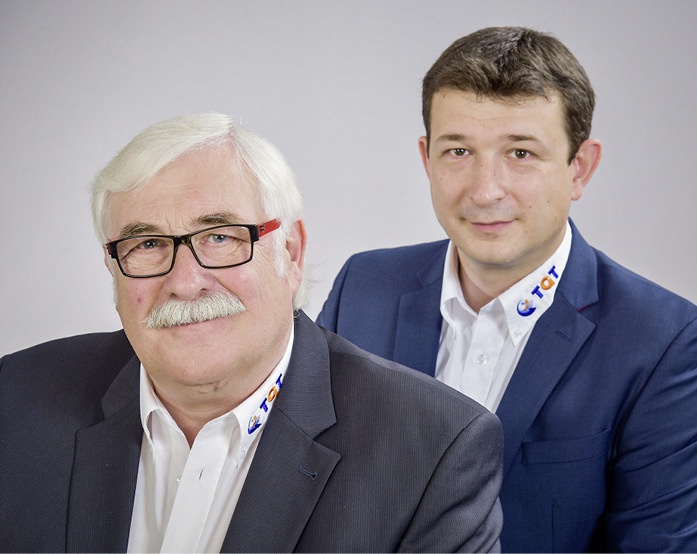 Die Geschäftsführer Heinz und Magnus Teupen (r.)
