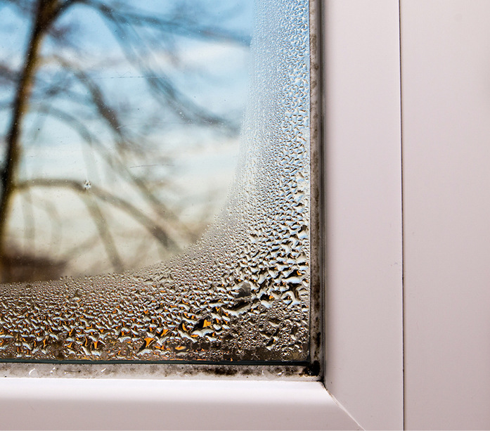 Um das Aufkommen zu hoher Feuchtigkeit zu verhindern, werden bei EGE gerne die Fensterfalzlüfter von Regel-air eingebaut.