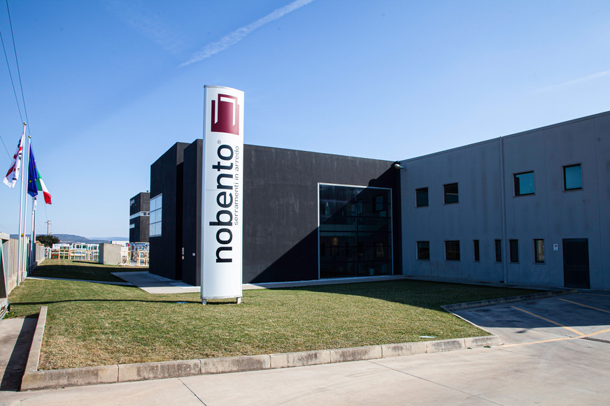 Nobento verfügt über eine eigene Glasproduktion, um unabhängig von Zulieferern zu sein