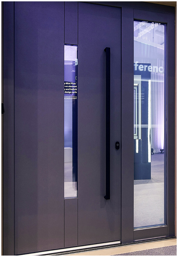 Smart Privacy One: Der Zustand der Glasfläche wird verändert, die Lösung wahrt die Privatsphäre auf Knopfdruck …