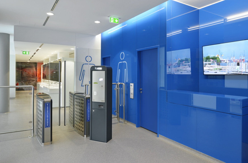 Viele spezielle ESG Scheiben werden bei Bartelt in Berlin gefertigt, u.a. aus ESG, wie diese Wandgläser hier.