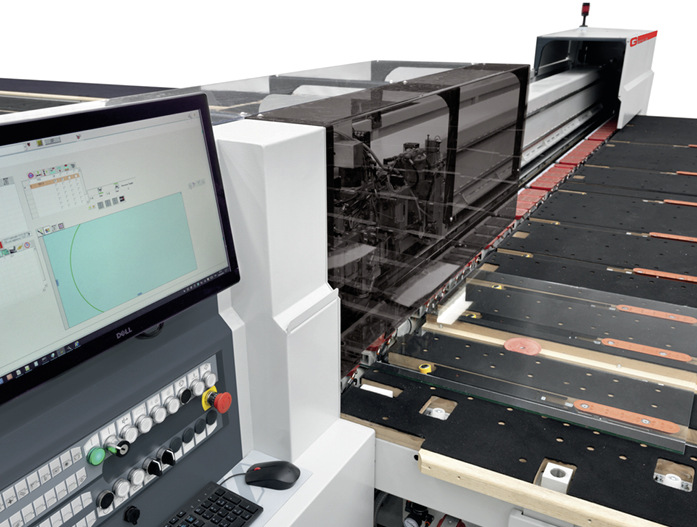 Die offene OTD Schnittstelle, ermöglicht es, Schnittprogrammen zu importieren sowie automatisch die Schnittparameter für den Schneidetisch zu generieren.