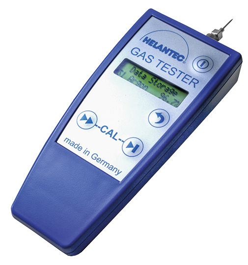 Mit dem Gastester von Helantec wird der Gasgehalt im SZR der Isolierglas-Einheit sehr präzise bestimmt.
