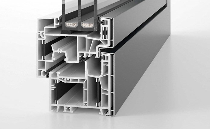 Das System energeto neo passt als flächenversetzte und flächenbündige (hier im Bild) Variante gut zum aktuellen Bauhaus-Revival.