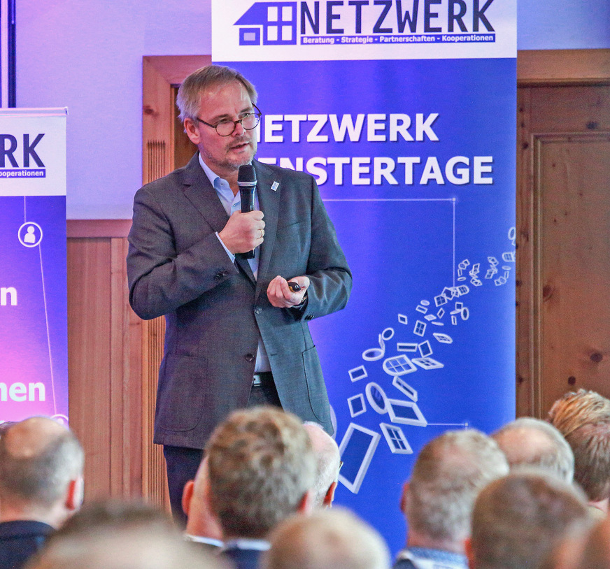 VFF-GF Frank Lange auf den Netzwerk Fenstertagen 2022.