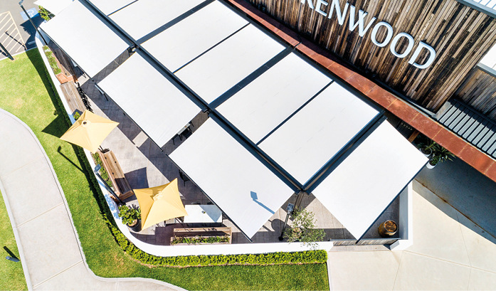 Die Emstettener statteten das Weingut „Brokenwood“ mit einer Markisenanlage aus, die insgesamt rund 180 m2 Außenfläche überdacht.