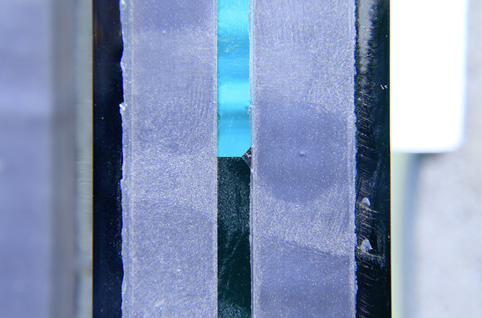 Thermischer Y-Bruch einer mittleren Scheibe einer hochwärmedämmenden 3-fach-Isolierglaseinheit
