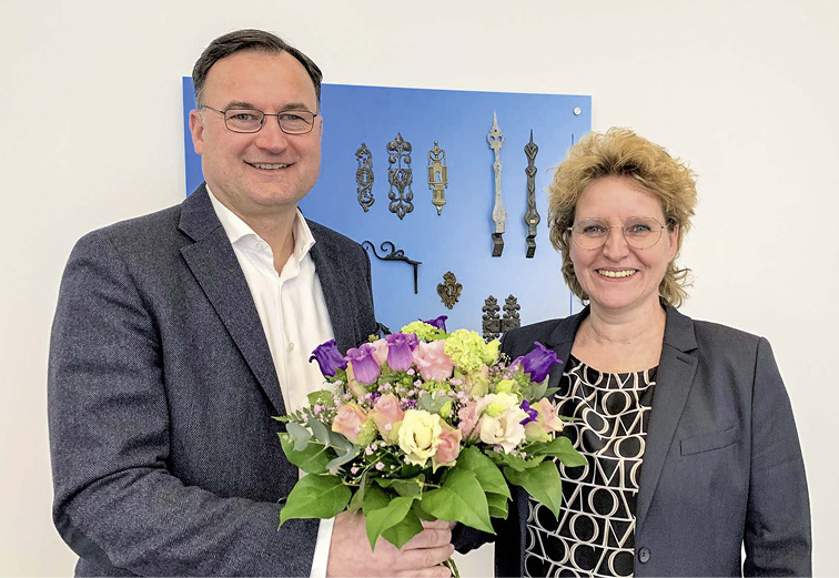FVSB-Präsident Karl-Kristian Woelm heißt Koppers im Fachverband herzlich willkommen.