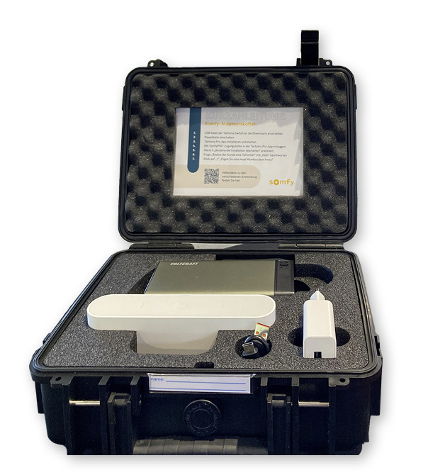 Einfach smart: Der Monteurskoffer von Somfy ermöglicht die schnelle Inbetriebnahme vernetzter Produkte.