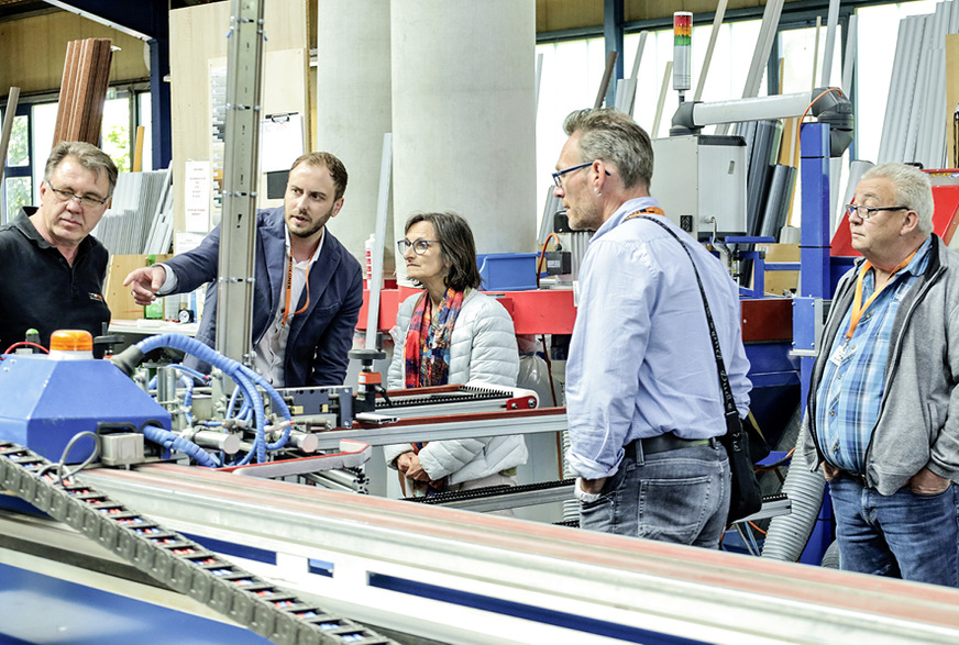 Es gab regen Austausch mit den Besuchern bei den Werksführungen.