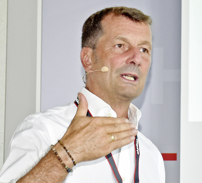 Carsten Schäfer, Sales Operation Manager bei aluplast.