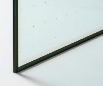 Hier ein dünnes Fineo Vakuum-Glas.