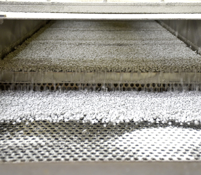 Bis Ende des Jahres soll die Gesamtkapazität des ­Recyclingwerks auf 40&nbsp;000&nbsp;Tonnen jährlich hoch­gefahren werden.