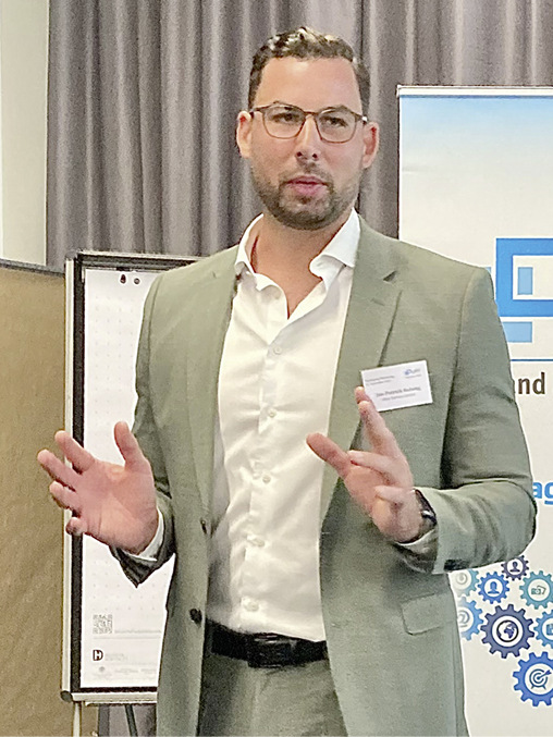 Wie der VFF-Förderservice noch einfacher zu nutzen ist, erklärte Jan-Patrick Reising von der Febis Service GmbH.