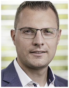 CEO Matthias Bach