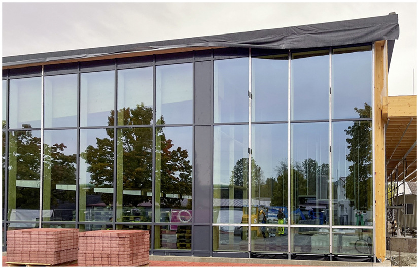 Das Gebäude ist der erste nachhaltige Lidl-Holzbau in Deutschland. Aktuell hält er ein DGNB Vorzertifikat in Platin (Erfüllungsgrad von über 83 %).