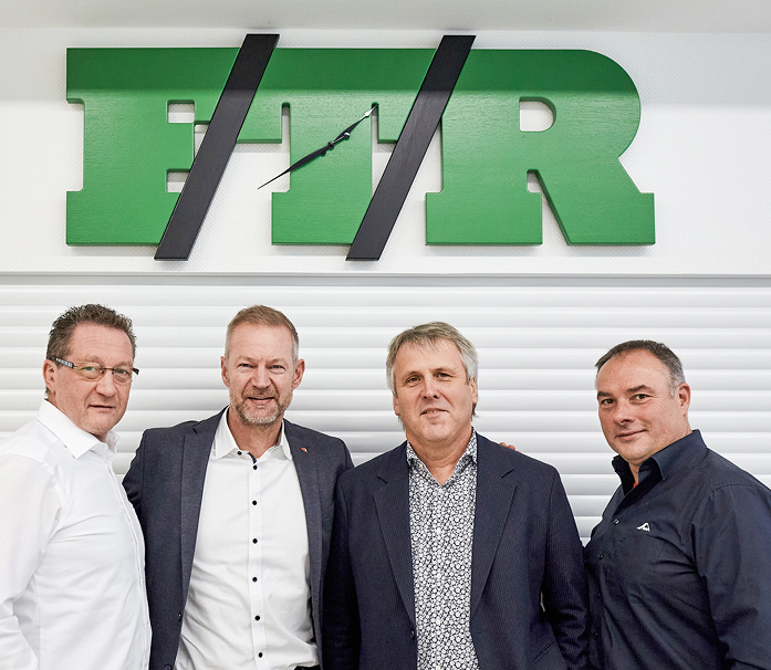 Von links im Bild: Matthias Bellstedt (Roto Lean Management), Jörg Sündermann (Roto Vertriebsleiter Nord), Thomas Rösler (Geschäftsführer FTR), Ingo Günthel (Roto Kundenberater)
