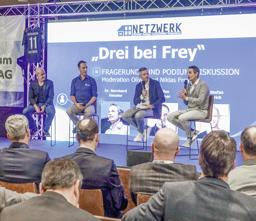Das Format „Drei bei Frey“ rundet schon traditionell die Tagung ab. Hier kann man die Vorträge noch einmal Revue passieren lassen.