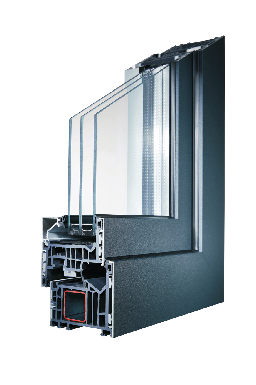 Die Geschäftsführung von Peine sieht in dem neuen AluConnect Profilsystem von Veka ein großes Marktpotential.