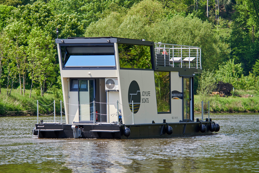 In Mettlach vermietet die Delphin Tec Schiffstechnik GmbH derzeit sechs Joylife Boats.