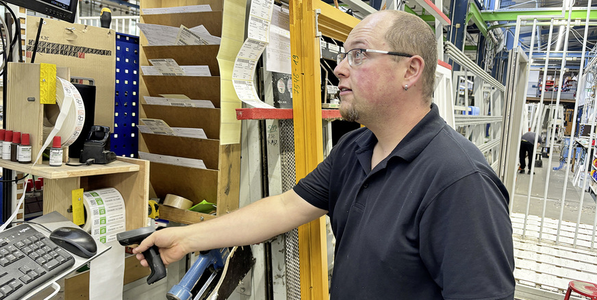 Matching-Vorgang ﻿während der Hochzeit von Flügel und Rahmen
